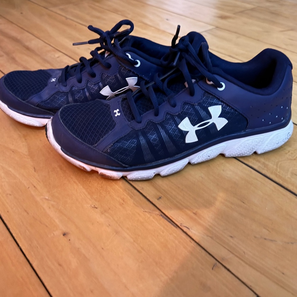 Under Armour Navy Blue Athletic Sneakers - Picture 6 of 7